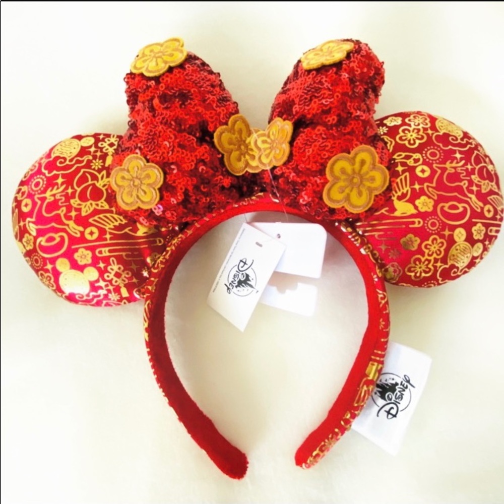Chinese NewYear 2021 Golden Lunar MinnieMouse Ears - Picture 2 of 6